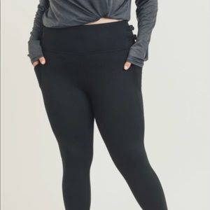 High Rise Plus Size Harness Strap Leggings